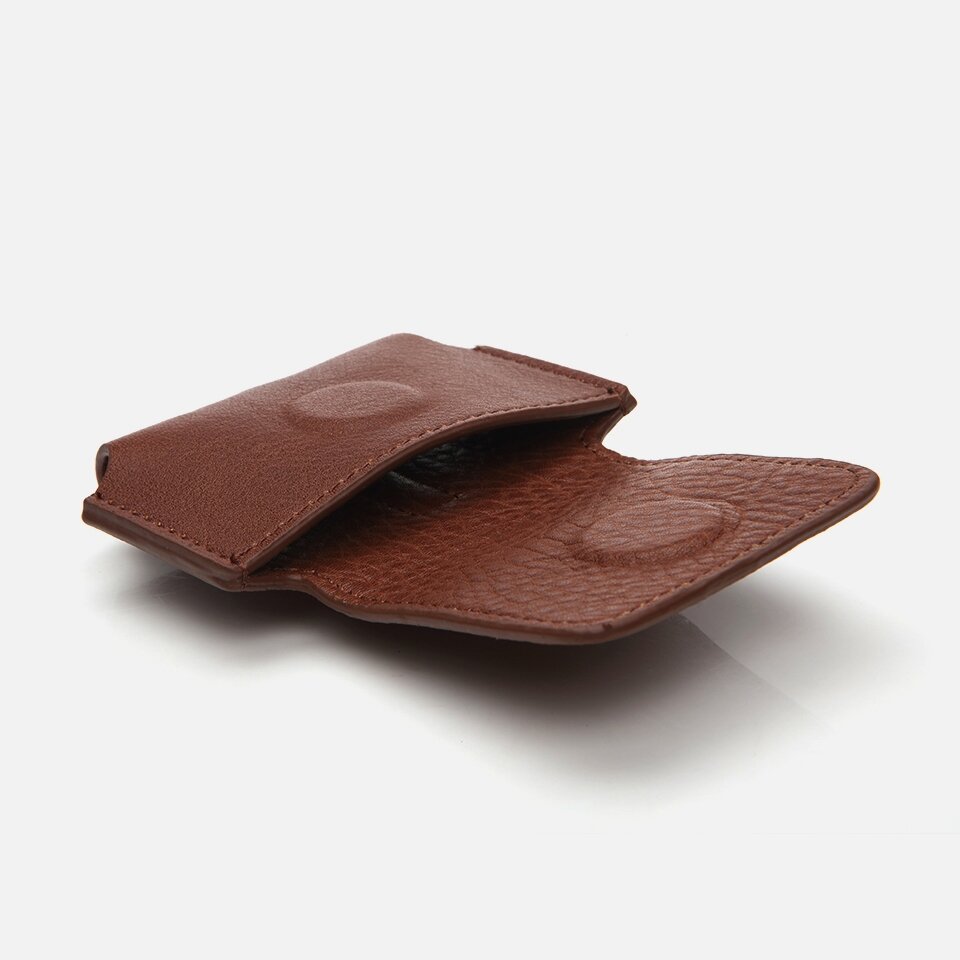 Genuine Leather Men's Earphone Case x Danilo Zanna