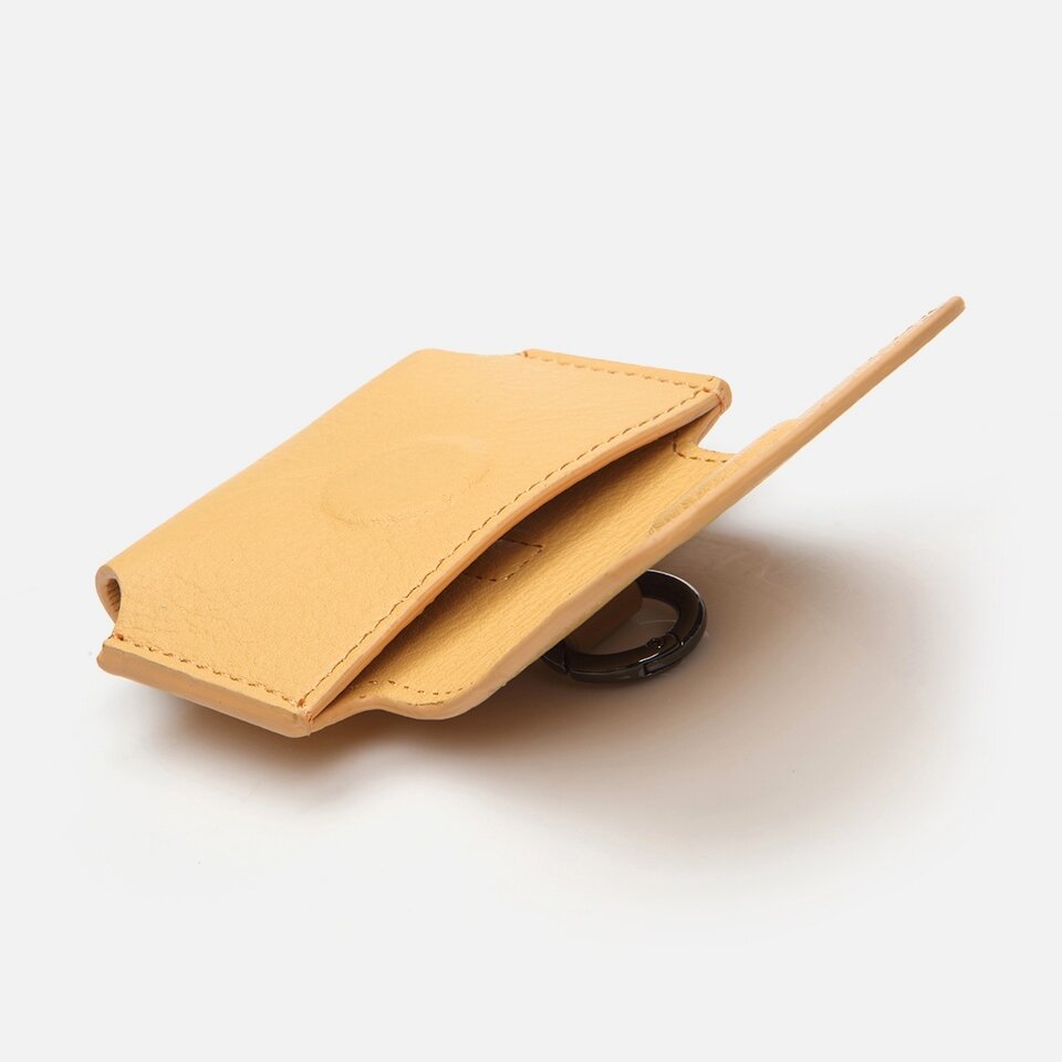 Genuine Leather Men's Earphone Case x Danilo Zanna